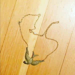Vintage sparrow necklace with pearl clasp